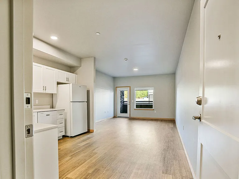 Shadow Creek Apartments — Photo 54