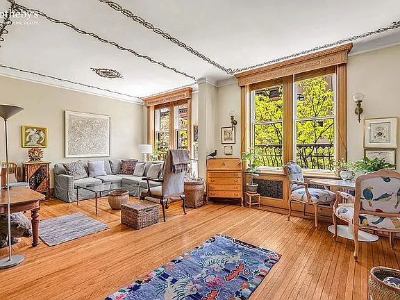 2nd image of 31 W 12th St APT 3E