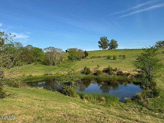 4th image of 130 Methodist Ridge Rd