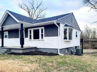 3221 W Holly St, Muncie, IN 47304