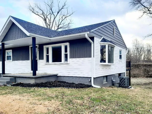 3221 W Holly St, Muncie, IN 47304