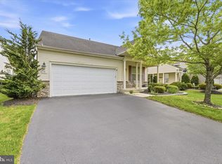 39 Newport St, Barnegat, NJ 08005