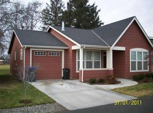 98 SE Rodeo Loop, College Place, WA 99324