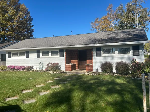 (undisclosed Address), Port Clinton, OH 43452