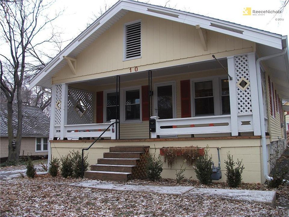 CHARMING FRONT PORCH TO ENJOY