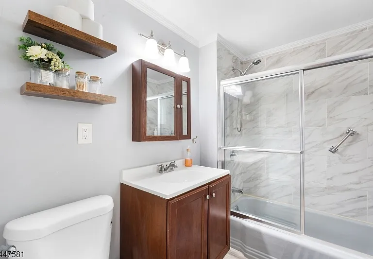 209 Hudson Ave — Photo 20