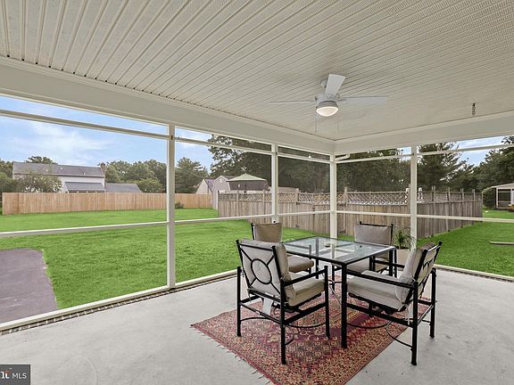 5th image of 27127 Patriot Dr