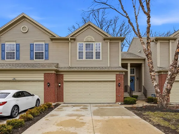 1438 Yellowstone Dr, Streamwood, IL 60107
