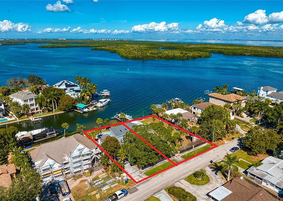 1st image of 2121 BAYOU GRANDE BOULEVARD NE LOT 10