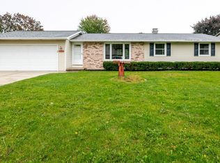 553 Delwiche Rd, Green Bay, WI 54302