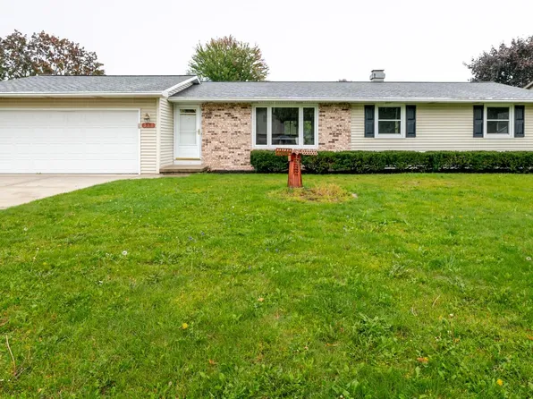 553 Delwiche Rd, Green Bay, WI 54302