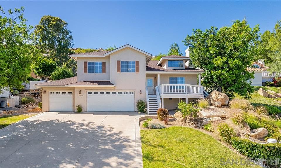 1st image of 16562 Daza Dr