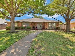 4421 Quail Hollow Rd, Fort Worth, TX 76133