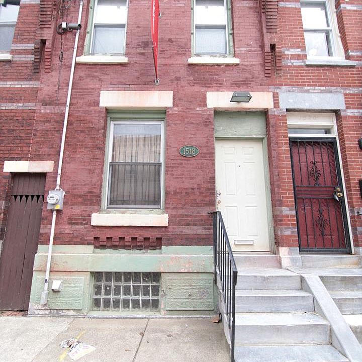 1st image of 1518 Fontain St