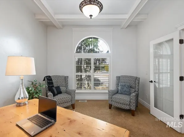 3129 S Silvertip Ln, Meridian, ID 83642