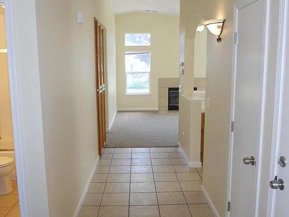 Entryway 1