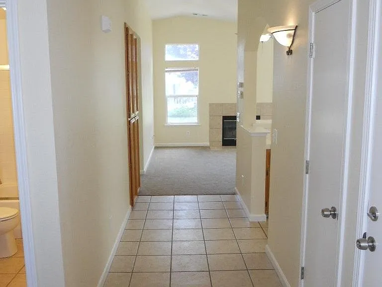 Entryway 1