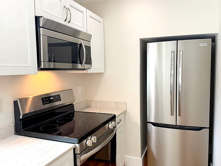 5 E Center St #A — Photo 6