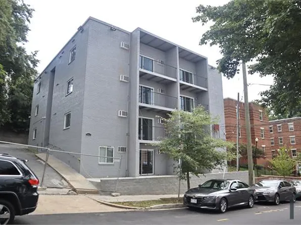 1810 29th St SE APT 204, Washington, DC 20020