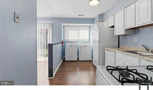 2612 Camberwell Ct — Photo 6