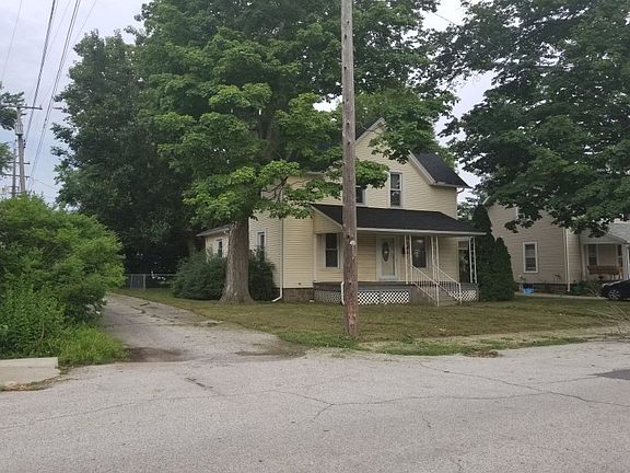 3rd image of 513 E Purl St