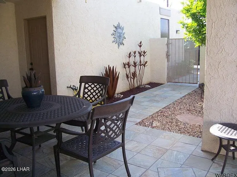 1402 McCulloch Blvd N #9 — Photo 5