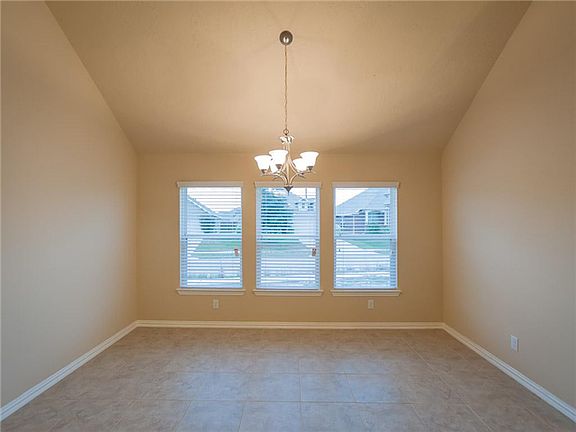 4th image of 25610 Kincaid Falls Ct