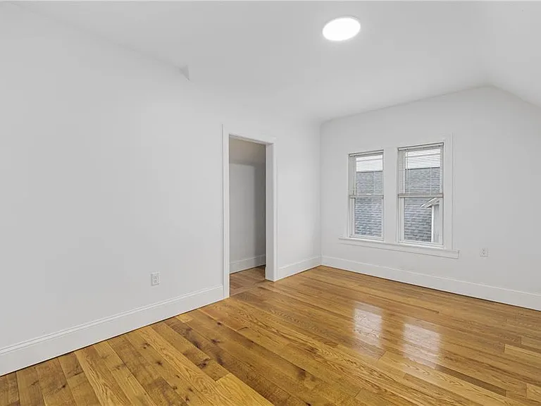 30 Cypress St #3 — Photo 18