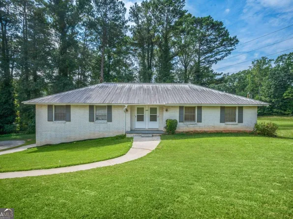 2473 McAlpin Ter, East Point, GA 30344