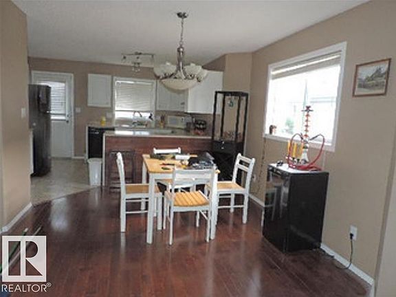 4th image of 1318 8th Ave