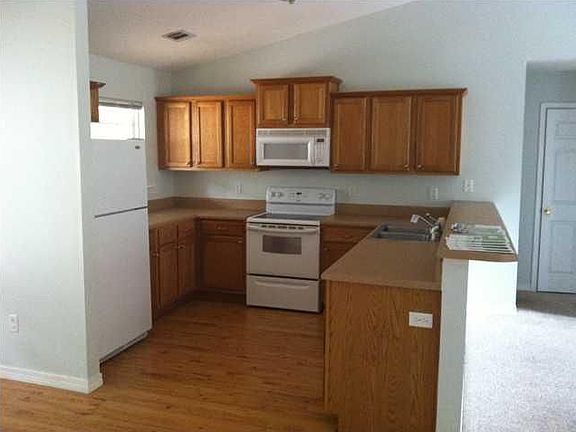 3rd image of 120 Lonnie Jack Dr