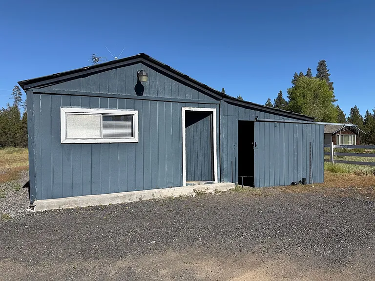 52220 Huntington Rd — Photo 13