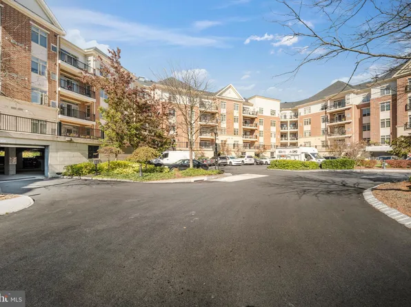 464 Carson Ter, Huntingdon Valley, PA 19006