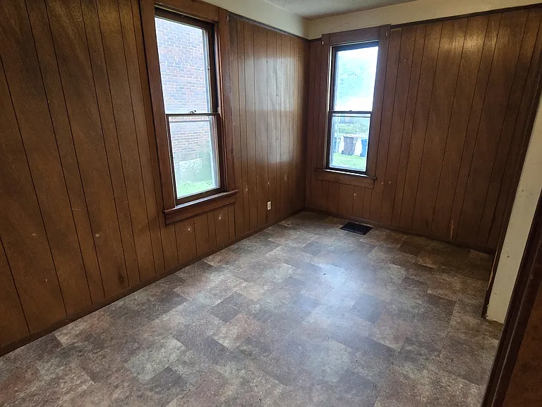 1148 S Arch Ave — Photo 6