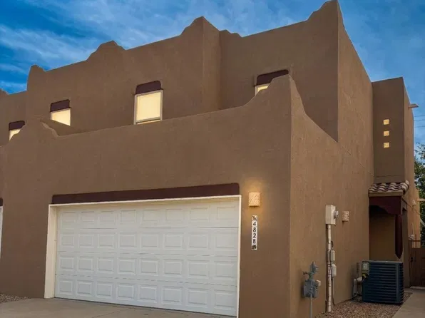 4828 Sun Cove Rd NE, Albuquerque, NM 87110