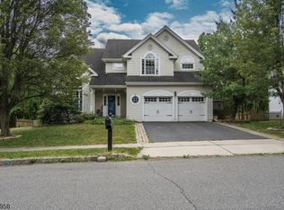 50 Jade Ln, Phillipsburg, NJ 08865