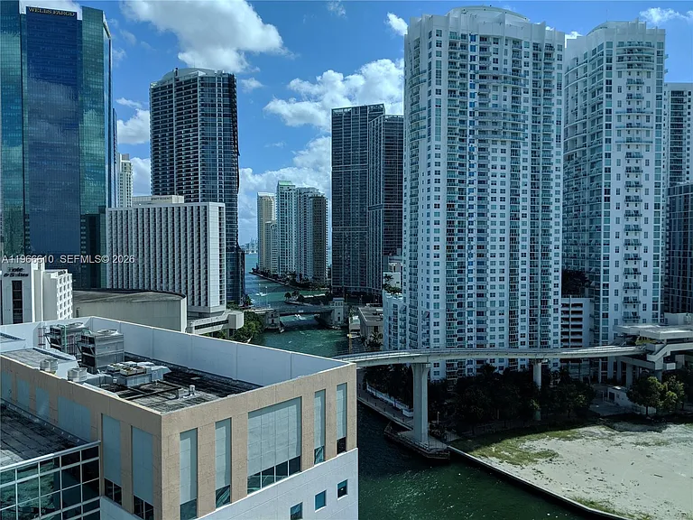 350 S Miami Ave #1901 — Photo 12
