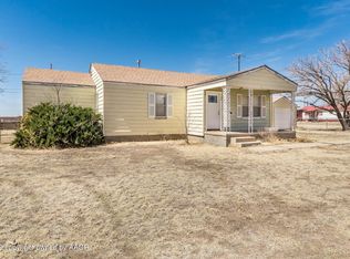 302 Avenue J, Sunray, TX 79086