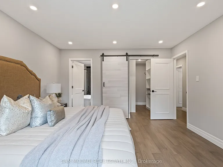 2535 Robin Dr — Photo 29