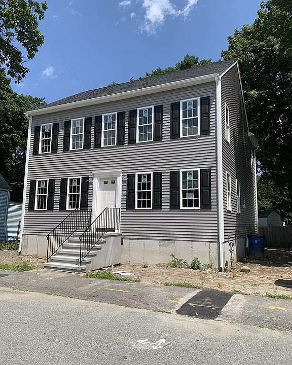 1st image of 27 Moulton St