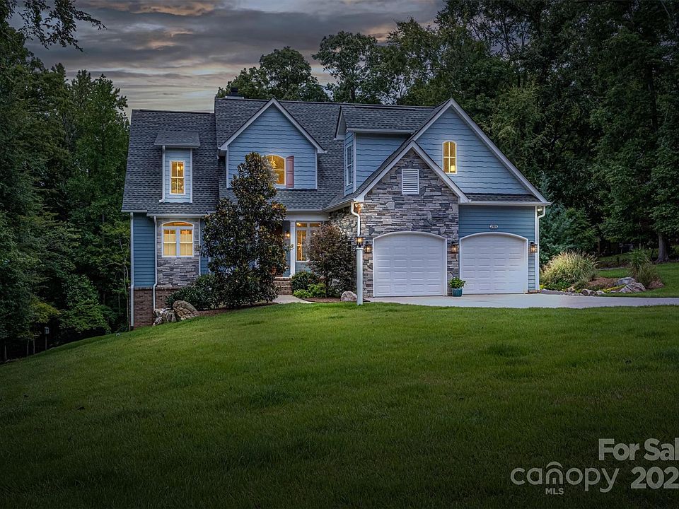 1st image of 2593 Cozy Cove Dr