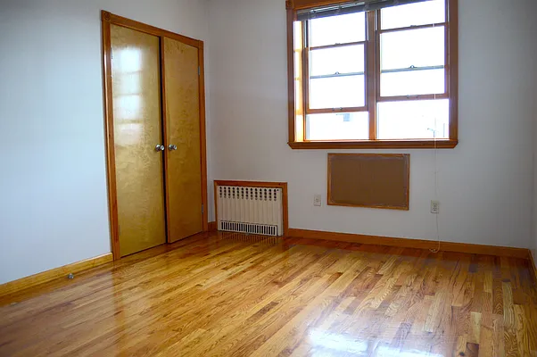 Rented by Capri Jet Realty Corp | media 4