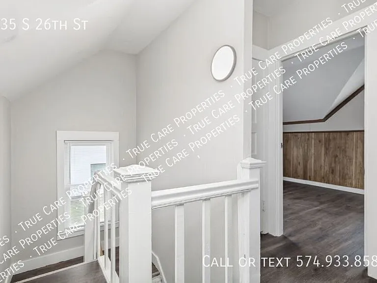 935 S 26th St — Photo 13