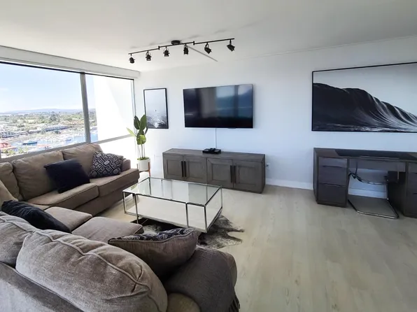 1770 Avenida Del Mundo, Coronado, CA