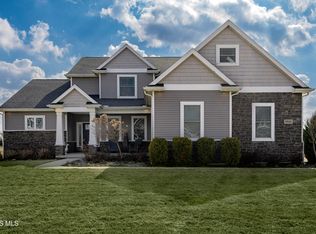 9541 Newbury Ln, Whitehouse, OH 43571