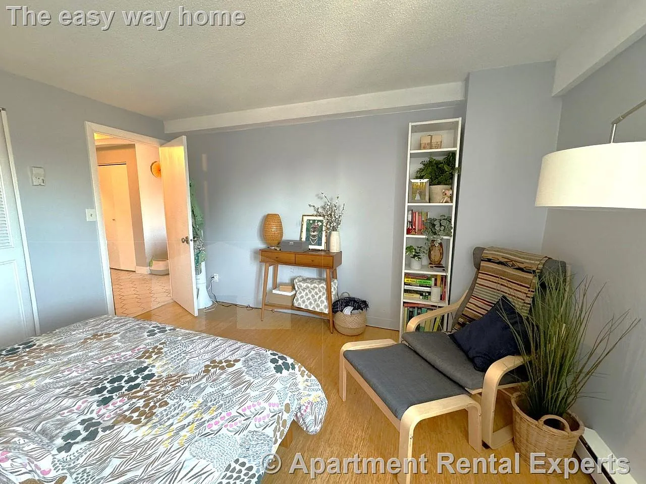 1 bed, 734 sqft, $2,450 — Photo 4