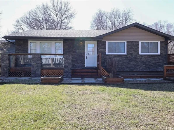 1409 Shannon ROAD, Regina, SK S4S 5L4