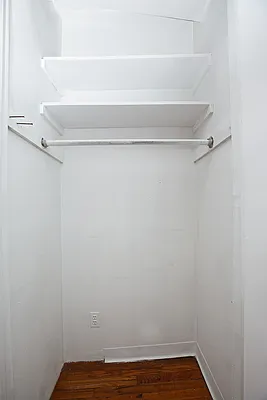 Rented by Avi Nash Associates | media 14