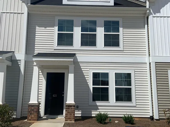 621 Blossom Run, Spartanburg, SC 29307