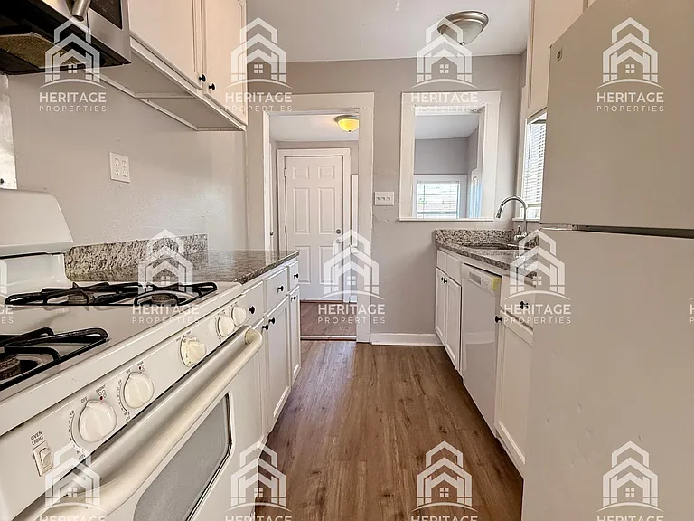 5809 Kilpatrick Ave — Photo 3